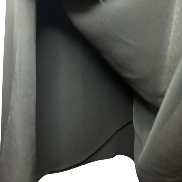 Chico’s Black Classic Shell Tank Top Zip Back Size 1 Medium - Picture 7 of 11